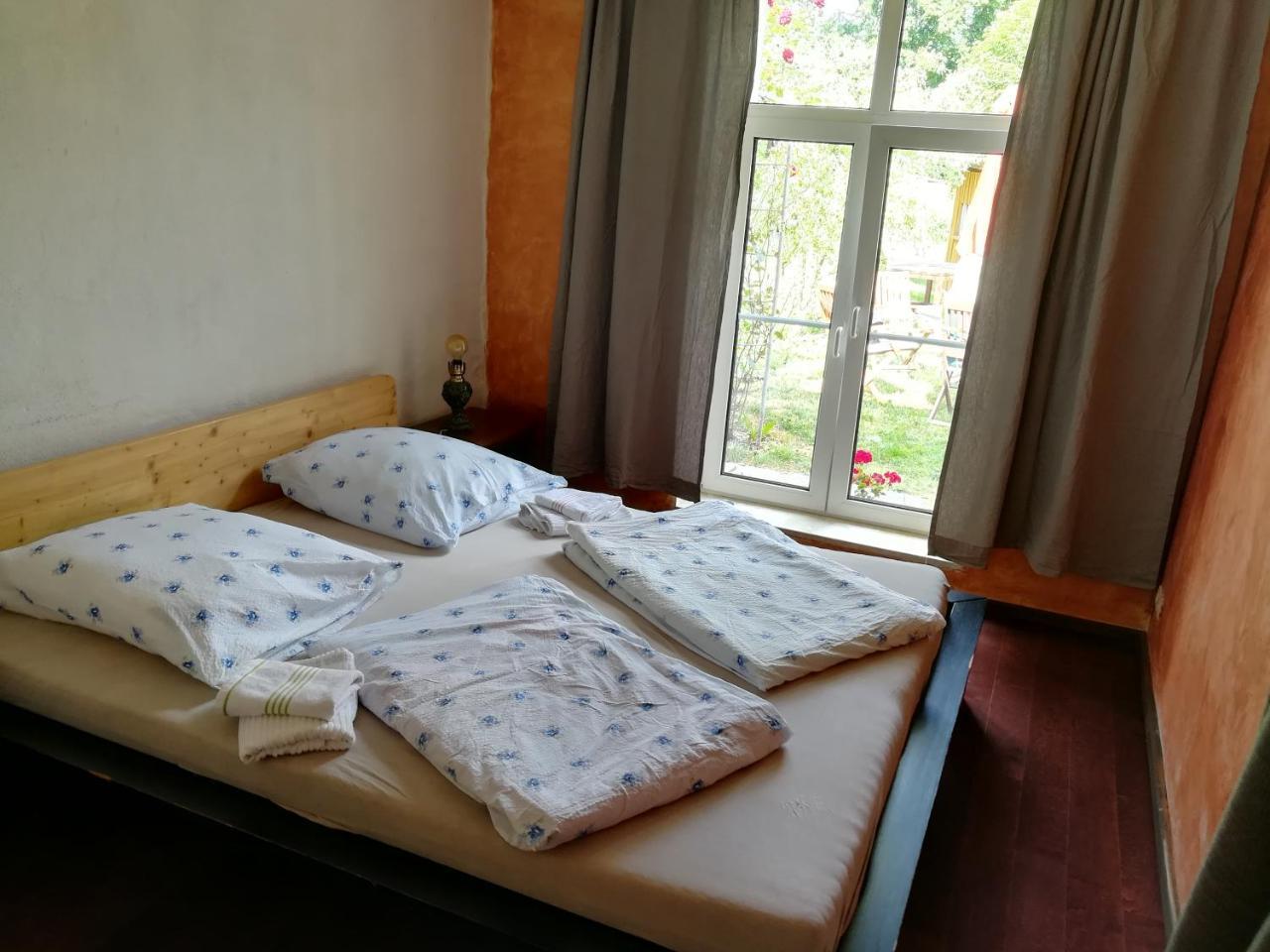 Alte Schaeferei Apartment Straupitz Ngoại thất bức ảnh